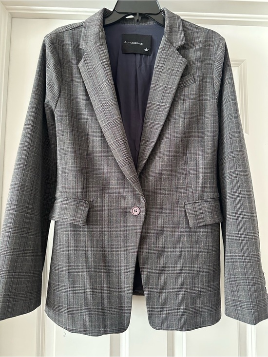 Olivaceous Jackets & Blazers - Olivaceous Gray Plaid Oversized Single Button Blazer Women’s L